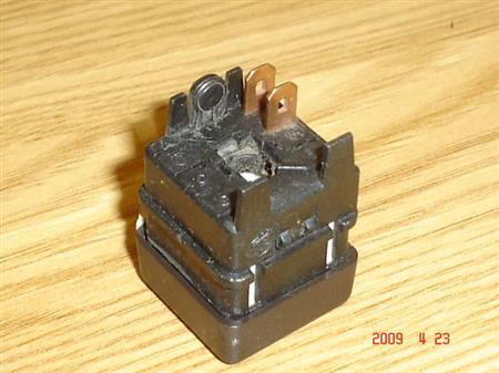 INTERRUPTOR DEFROSTER ALTERNAT.